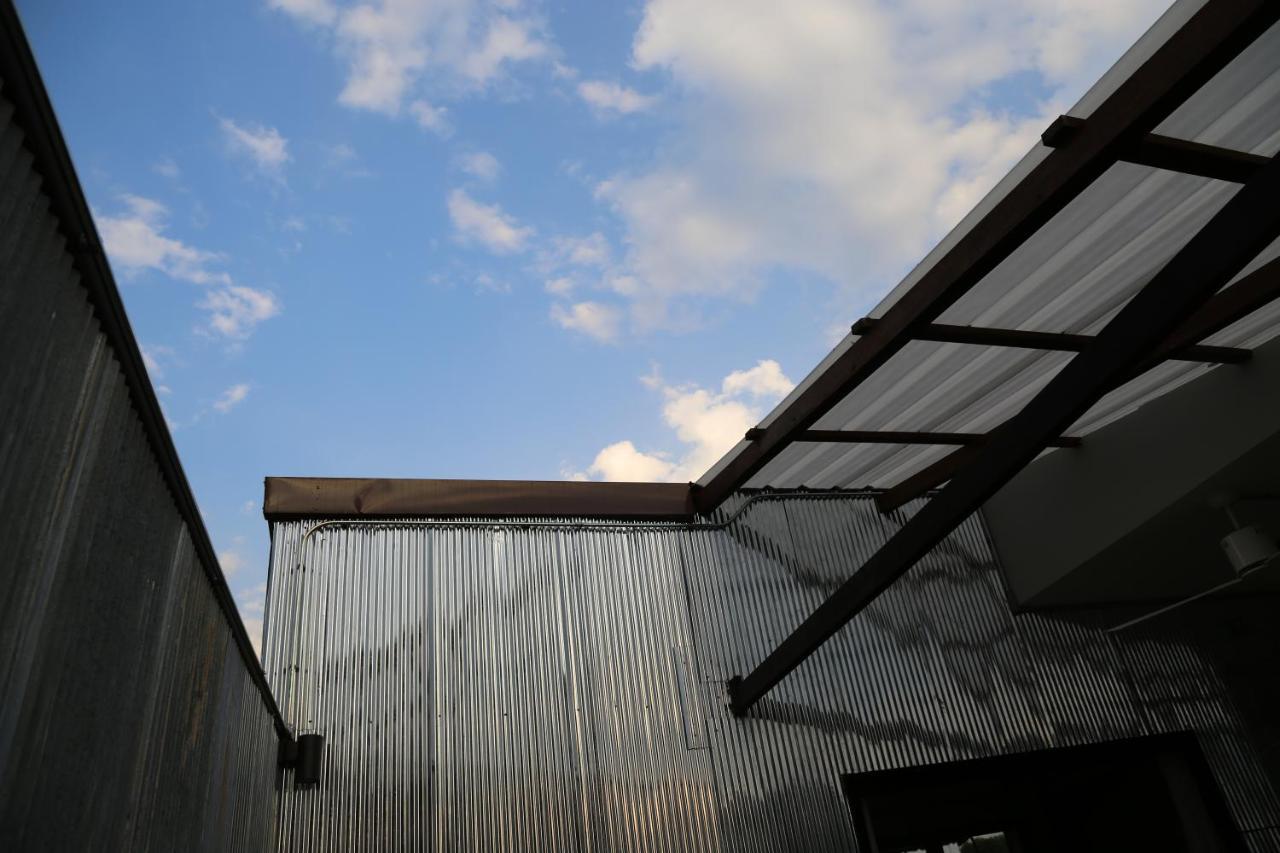 Goodnight Chiang Mai Gate Hotel Exterior foto