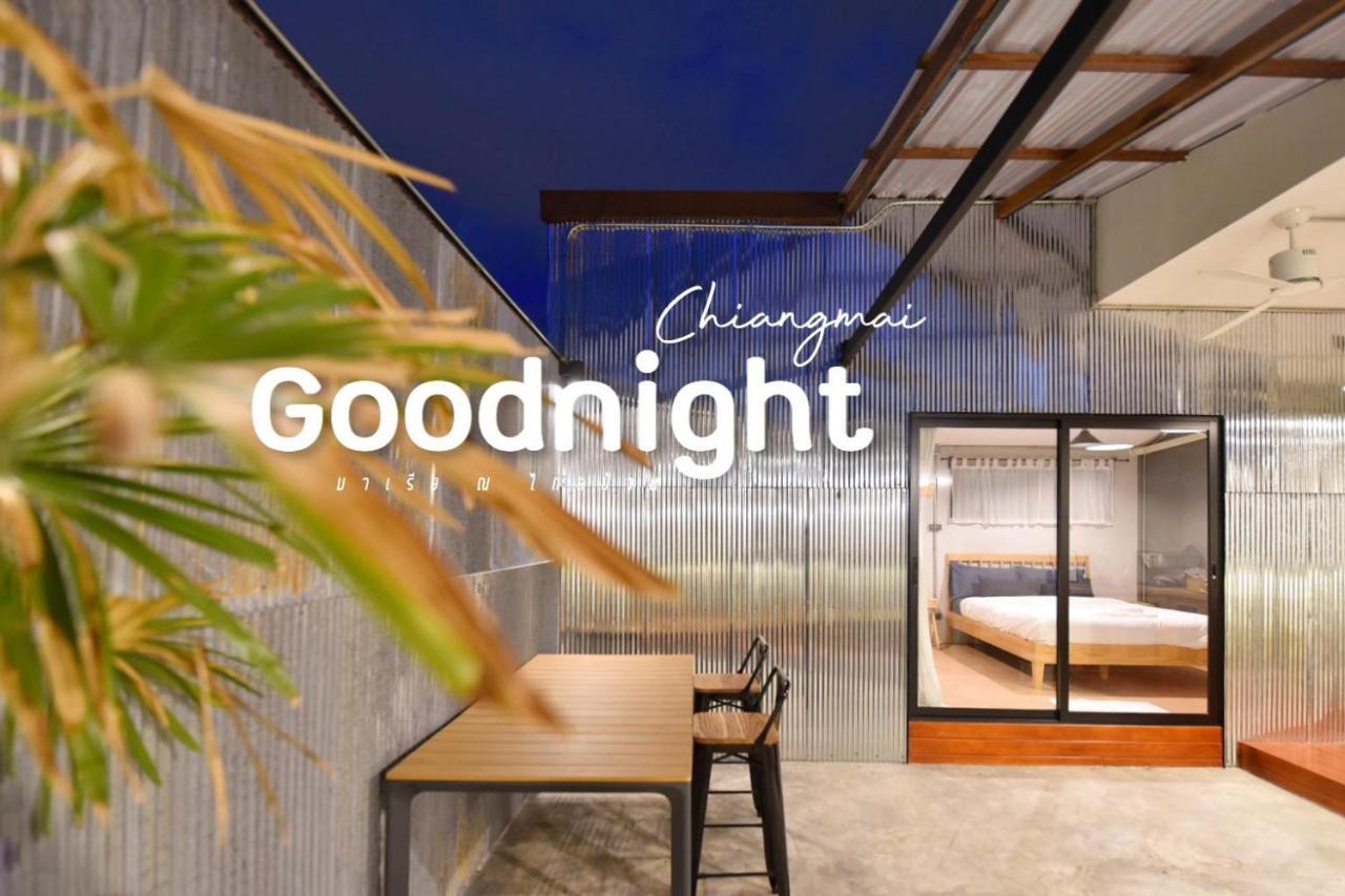 Goodnight Chiang Mai Gate Hotel Exterior foto